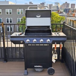 East Boston Rooftop Retreat